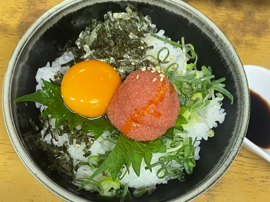 明太子ごはん 卵黄のせ